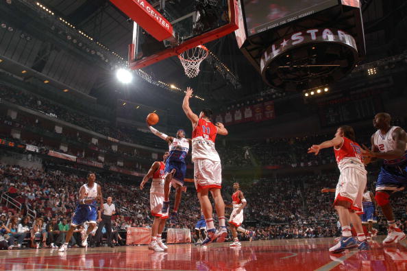 积极地推动 积极地推动