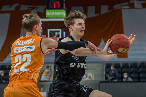 系列商业与 系列商业与