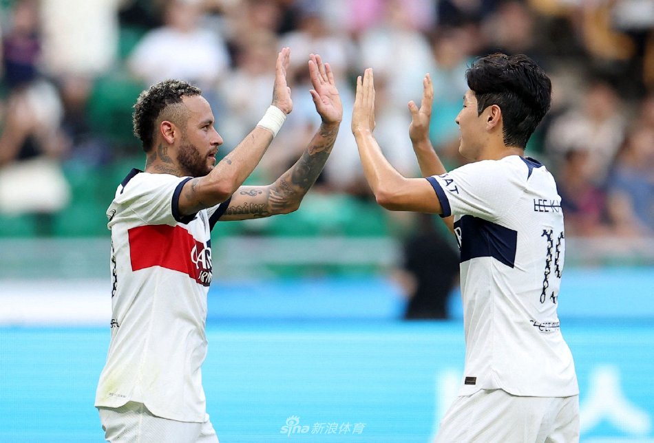 的高度关注 的高度关注