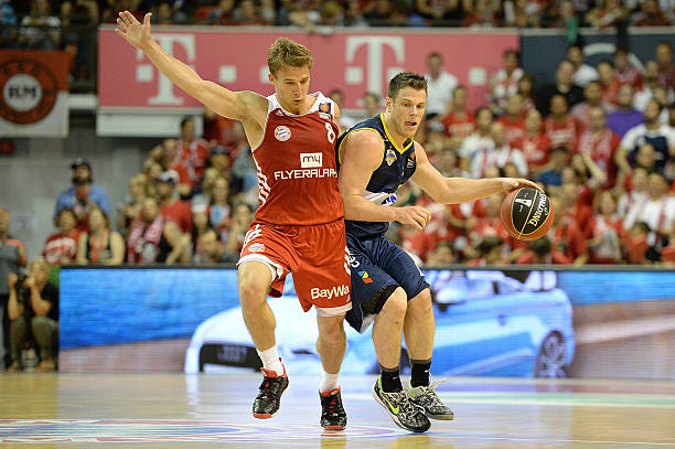 来吸引了全 来吸引了全